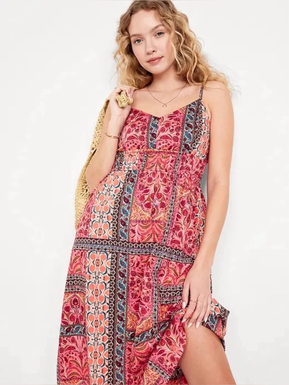 Old Navy Waist-Defined Cami Midi Dress
Color: Pink Paisley Size Medium Pockets
